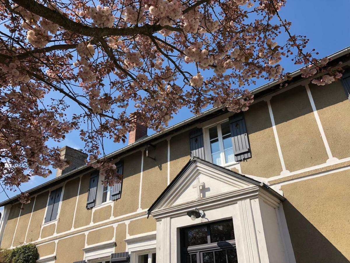 Au Presbytere De Saigneville Exterior photo