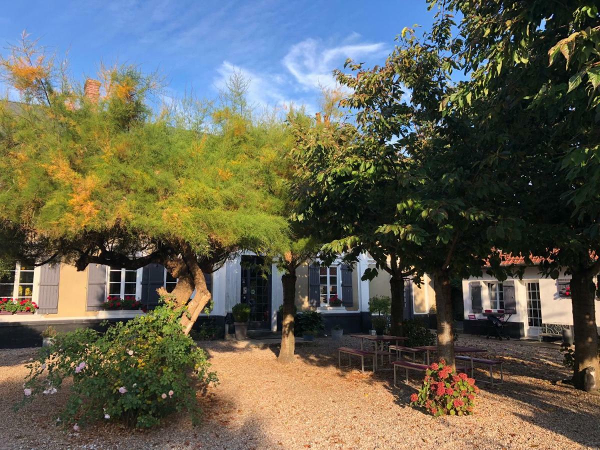 Au Presbytere De Saigneville Exterior photo